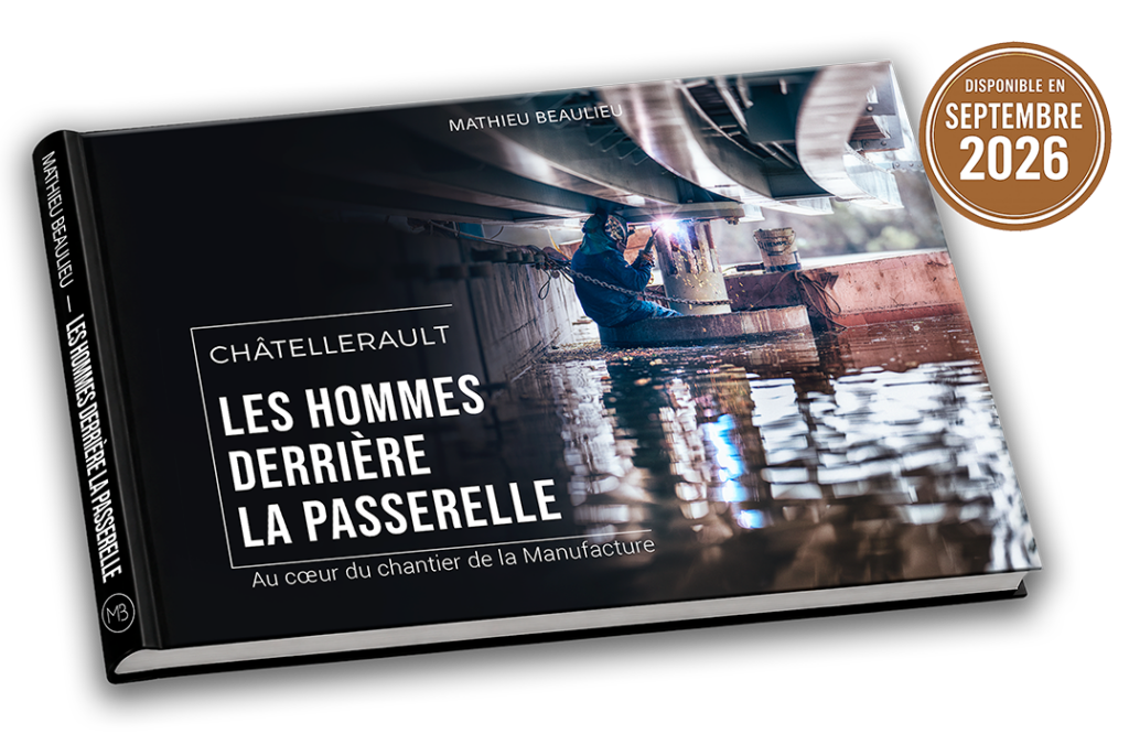 livre les hommes derrière la passerelle